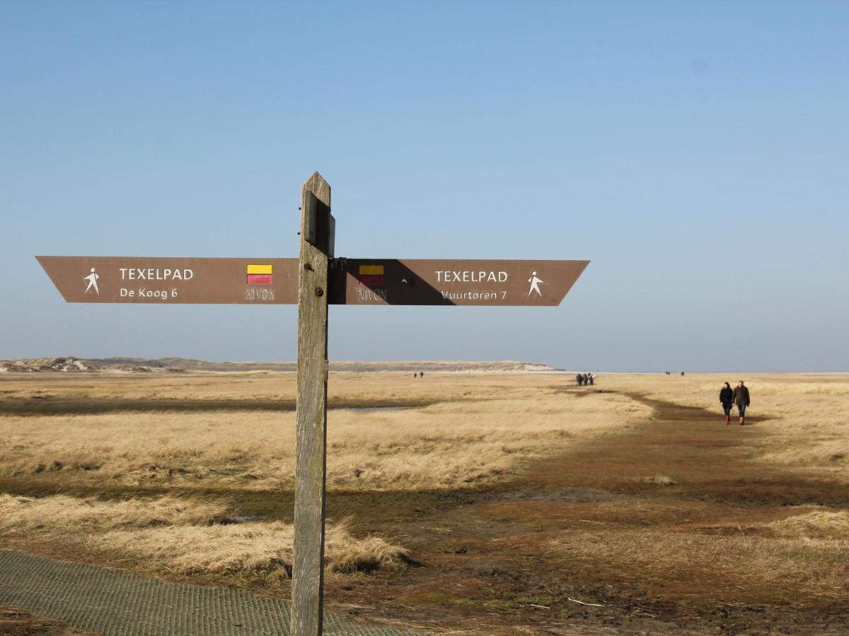 Charming Holiday Home In Texel Near Sea Oost  Экстерьер фото